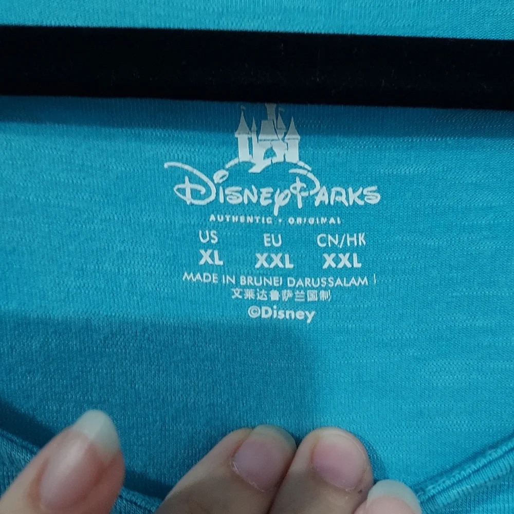 Disney Parks Minnie and Mickey Mouse On the Phone Short Sleeve Shirt Size XL - Picture 2 of 11